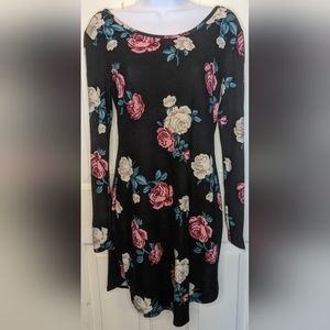 Women's Black With Rose Dress. Size M(7-9). No Boundaries